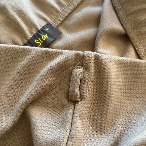 2 Brat Star skirts - Picture 5 of 8